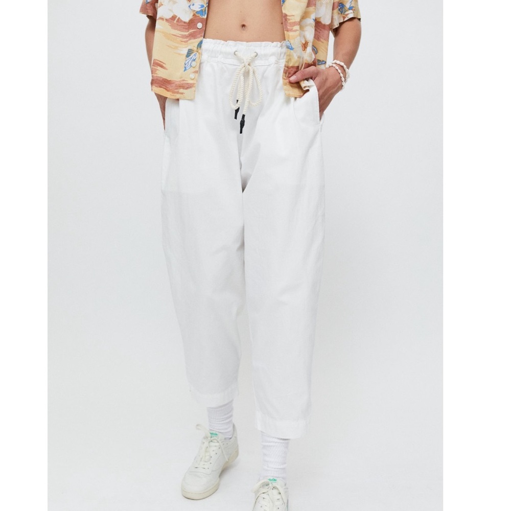 Urban outfitters high waisted ballon pants